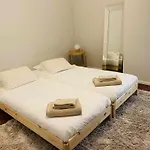 Appartement T3 Com Piscina Tenis Ginasio E Parq Infant Lissabon