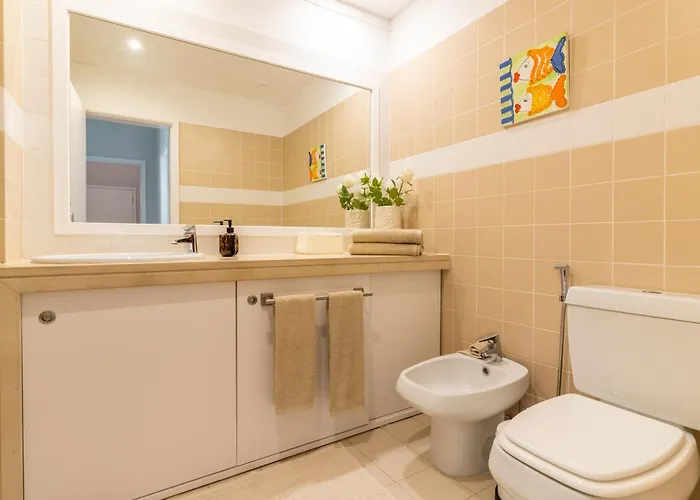 T3 Com Piscina Tenis Ginasio E Parq Infant Apartment *