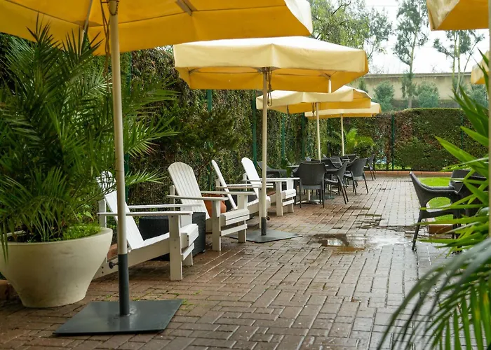 T3 Com Piscina Tenis Ginasio E Parq Infant Lisbon