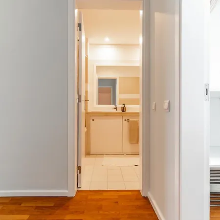 T3 Com Piscina Tenis Ginasio E Parq Infant Apartment Lisbon