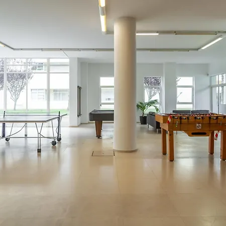 T3 Com Piscina Tenis Ginasio E Parq Infant Apartman *